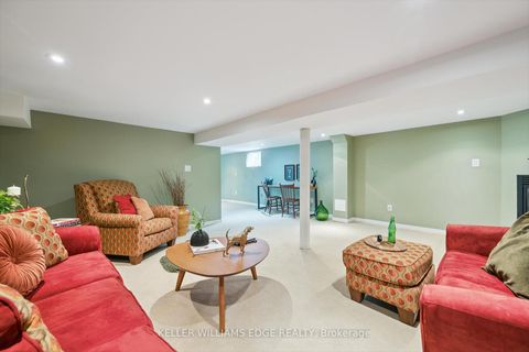 Photo 28 at 202 Alderbrae Avenue, Alderwood, Toronto