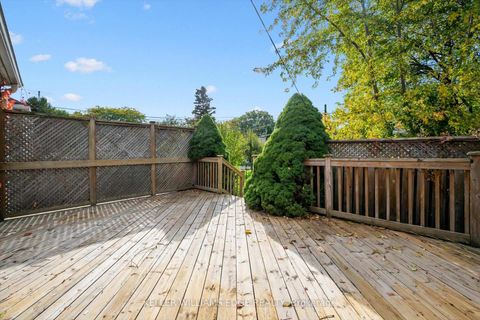 Photo 34 at 202 Alderbrae Avenue, Alderwood, Toronto