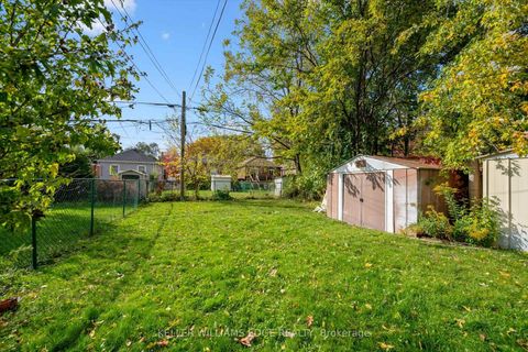 Photo 38 at 202 Alderbrae Avenue, Alderwood, Toronto
