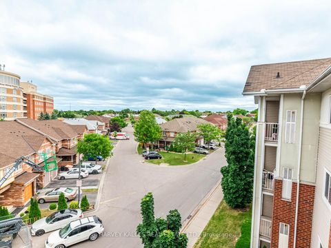 Photo 26 at 430 - 5225 Finch Avenue E, Agincourt North, Toronto