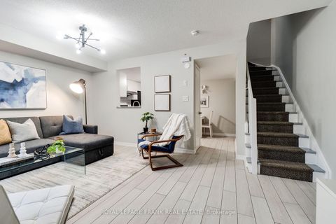 Photo 10 at 121 - 70 Douro Street, Niagara, Toronto