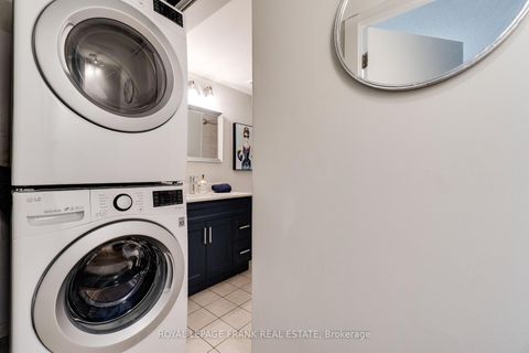 Photo 21 at 121 - 70 Douro Street, Niagara, Toronto