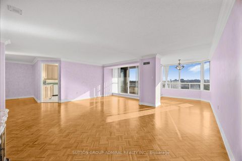 Photo 6 at 1402 - 343 Clark Avenue W, Yorkhill, Vaughan Photo 6 at 1402 - 343 Clark Avenue W, Yorkhill, Vaughan
