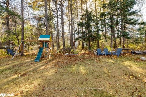 Photo 11 at 141 Ardagh Road, Ardagh, Barrie
