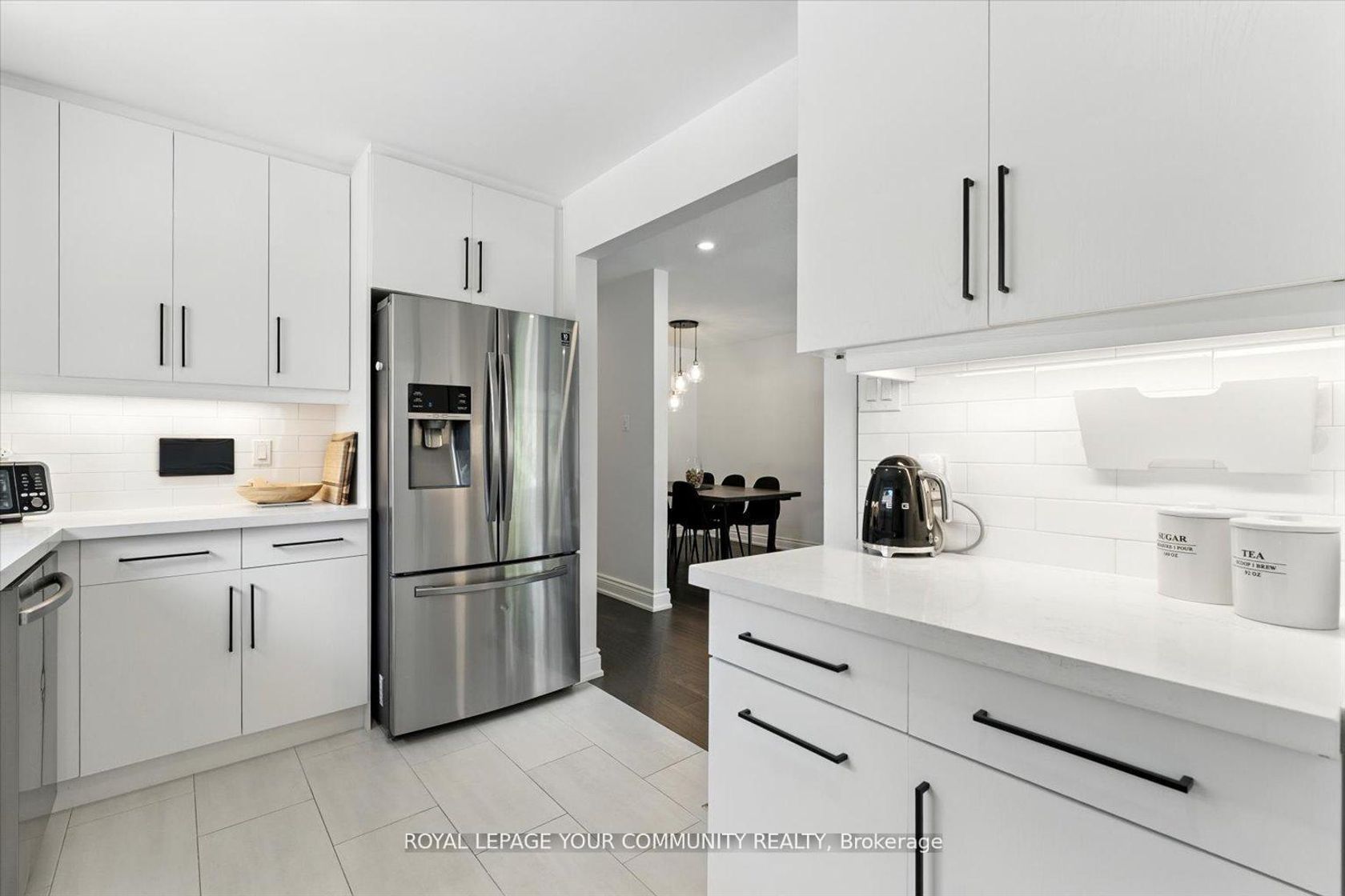 Photo 16 at 33 Murellen Crescent, Victoria Village, Toronto Photo 16 at 33 Murellen Crescent, Victoria Village, Toronto