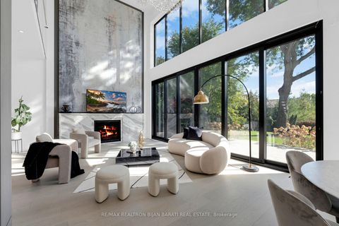 Photo 3 at 21 Idleswift Drive, Uplands, Vaughan