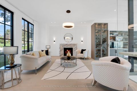 Photo 7 at 21 Idleswift Drive, Uplands, Vaughan