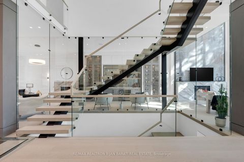 Photo 13 at 21 Idleswift Drive, Uplands, Vaughan