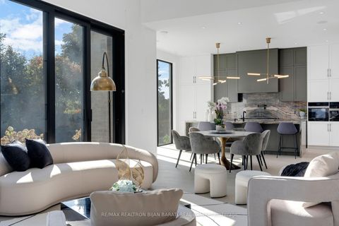 Photo 14 at 21 Idleswift Drive, Uplands, Vaughan