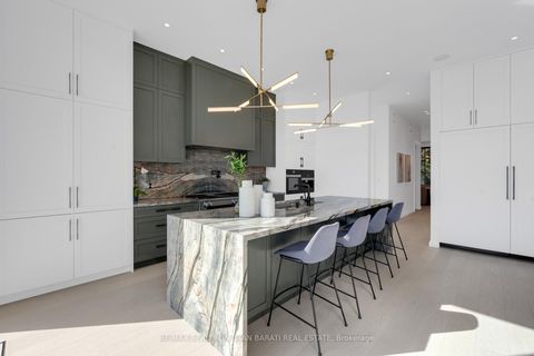 Photo 16 at 21 Idleswift Drive, Uplands, Vaughan