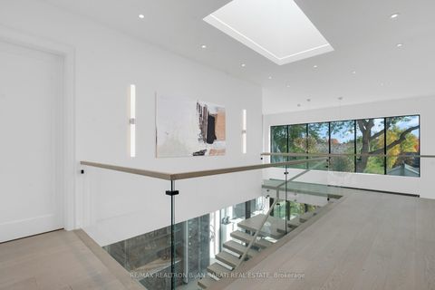 Photo 24 at 21 Idleswift Drive, Uplands, Vaughan