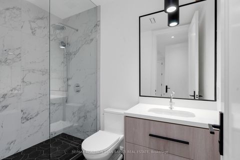 Photo 34 at 21 Idleswift Drive, Uplands, Vaughan