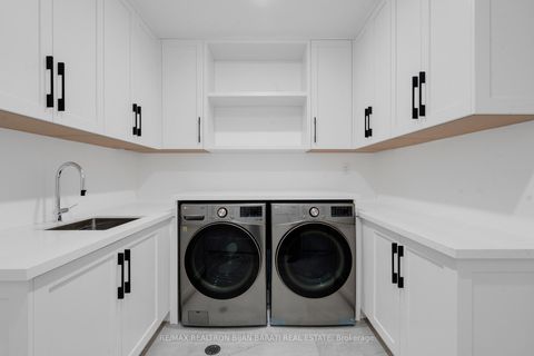 Photo 37 at 21 Idleswift Drive, Uplands, Vaughan