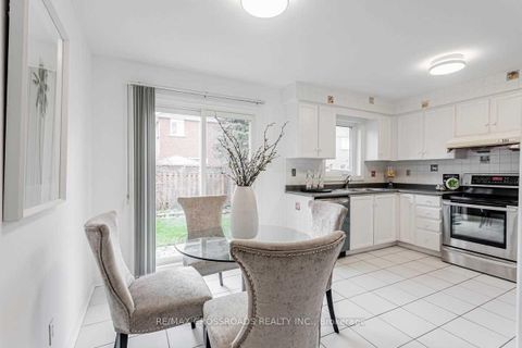 Photo 9 at 87 Woodriver Street, Devonsleigh, Richmond Hill