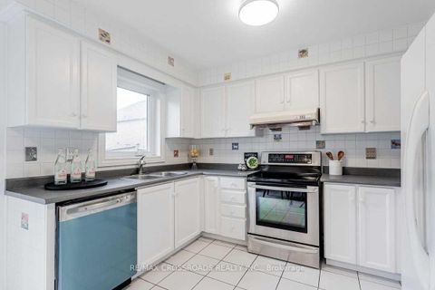 Photo 10 at 87 Woodriver Street, Devonsleigh, Richmond Hill