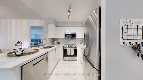 Photo 3 at 225 - 3 Ellesmere Street, Langstaff, Richmond Hill