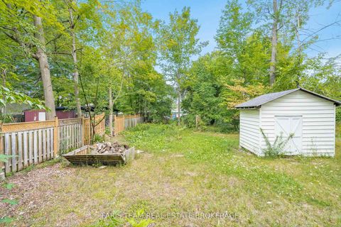 Photo 6 at 728 Hastings Avenue, Alcona, Innisfil
