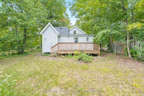 Photo 8 at 728 Hastings Avenue, Alcona, Innisfil
