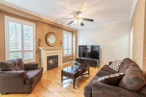 Photo 8 at 129 Fox Hound Crescent, Vellore Village, Vaughan
