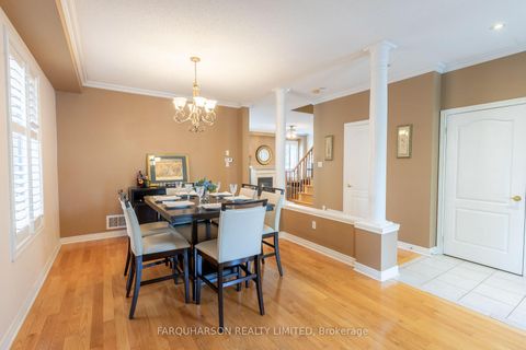 Photo 9 at 129 Fox Hound Crescent, Vellore Village, Vaughan