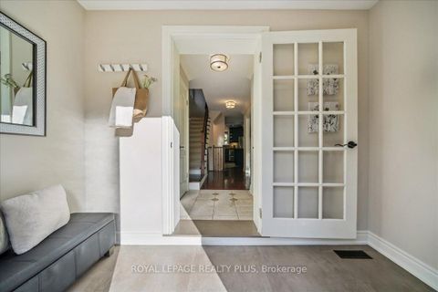 Photo 3 at 265 Winnett Avenue, Cedarvale, Toronto