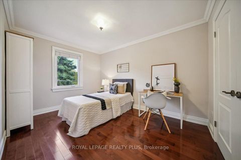 Photo 28 at 265 Winnett Avenue, Cedarvale, Toronto