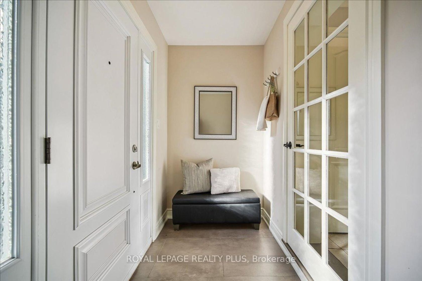 Photo 5 at 265 Winnett Avenue, Cedarvale, Toronto Photo 5 at 265 Winnett Avenue, Cedarvale, Toronto