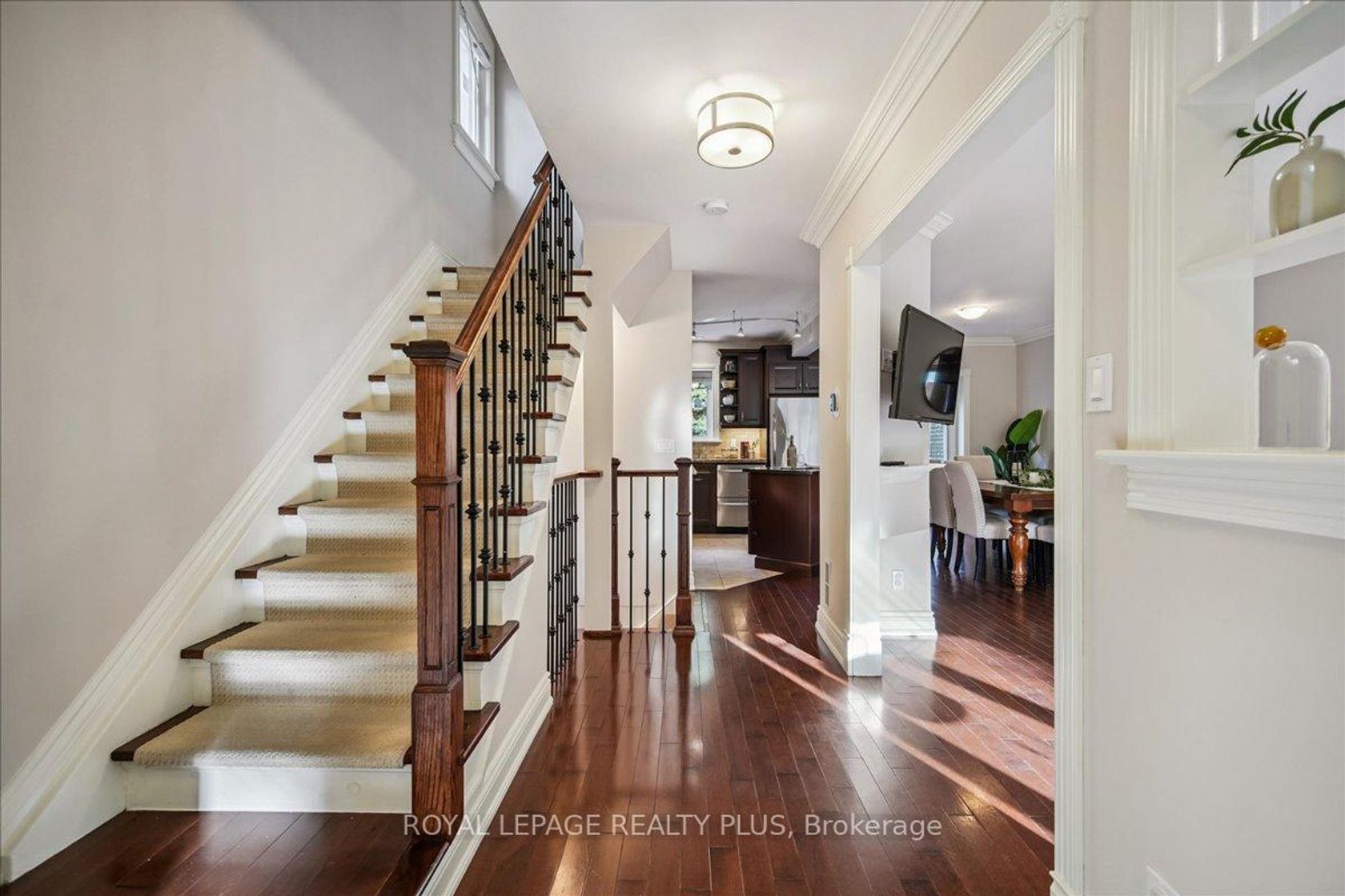 Photo 8 at 265 Winnett Avenue, Cedarvale, Toronto Photo 8 at 265 Winnett Avenue, Cedarvale, Toronto