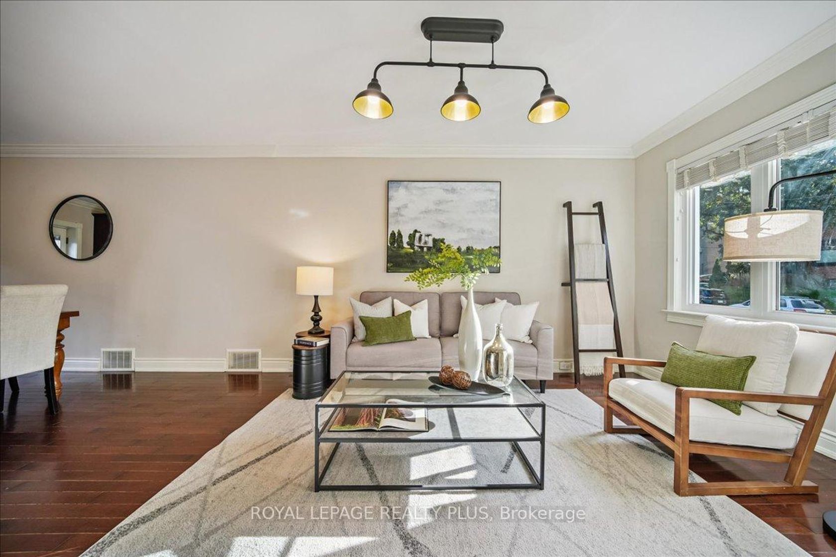 Photo 10 at 265 Winnett Avenue, Cedarvale, Toronto Photo 10 at 265 Winnett Avenue, Cedarvale, Toronto