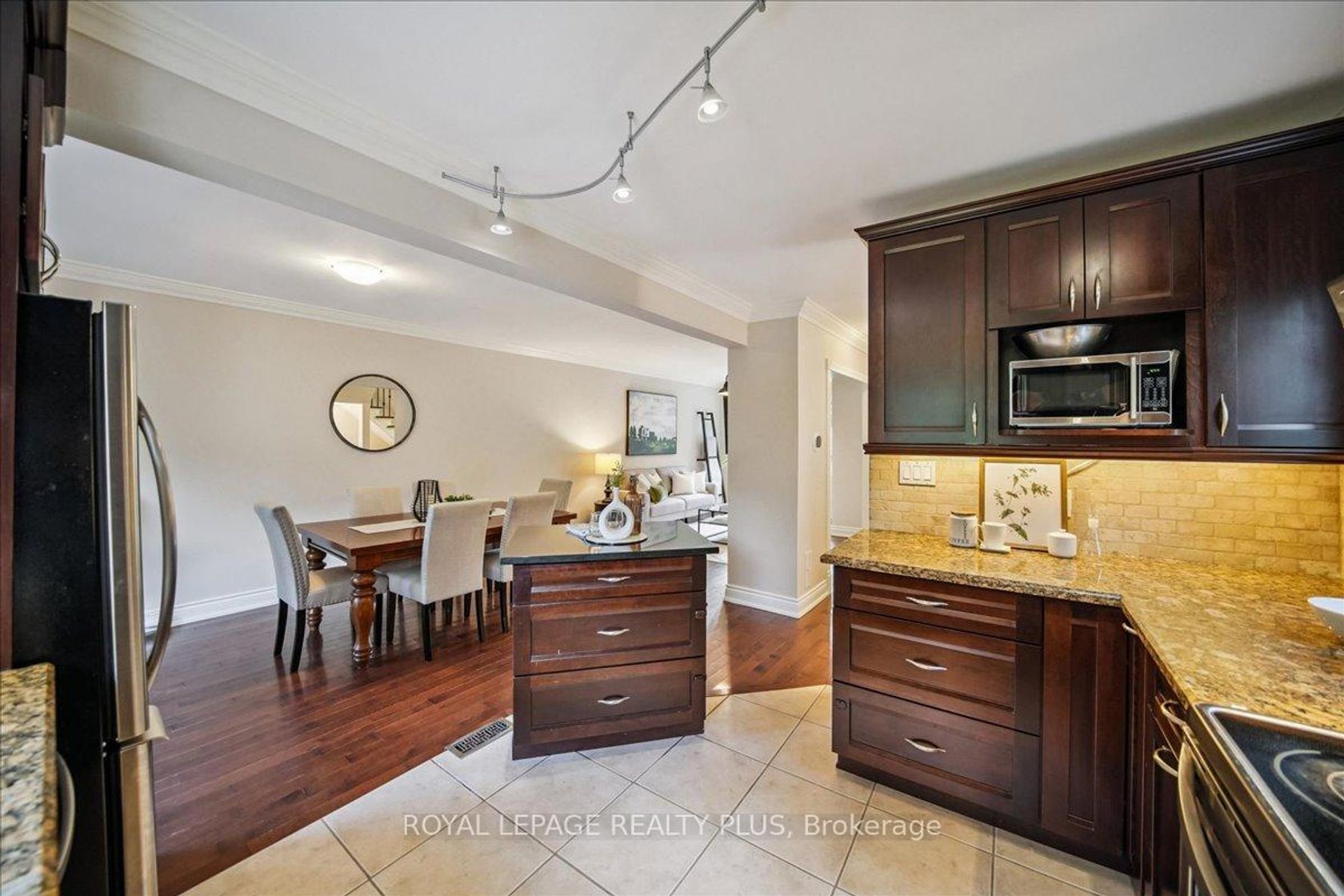 Photo 22 at 265 Winnett Avenue, Cedarvale, Toronto Photo 22 at 265 Winnett Avenue, Cedarvale, Toronto