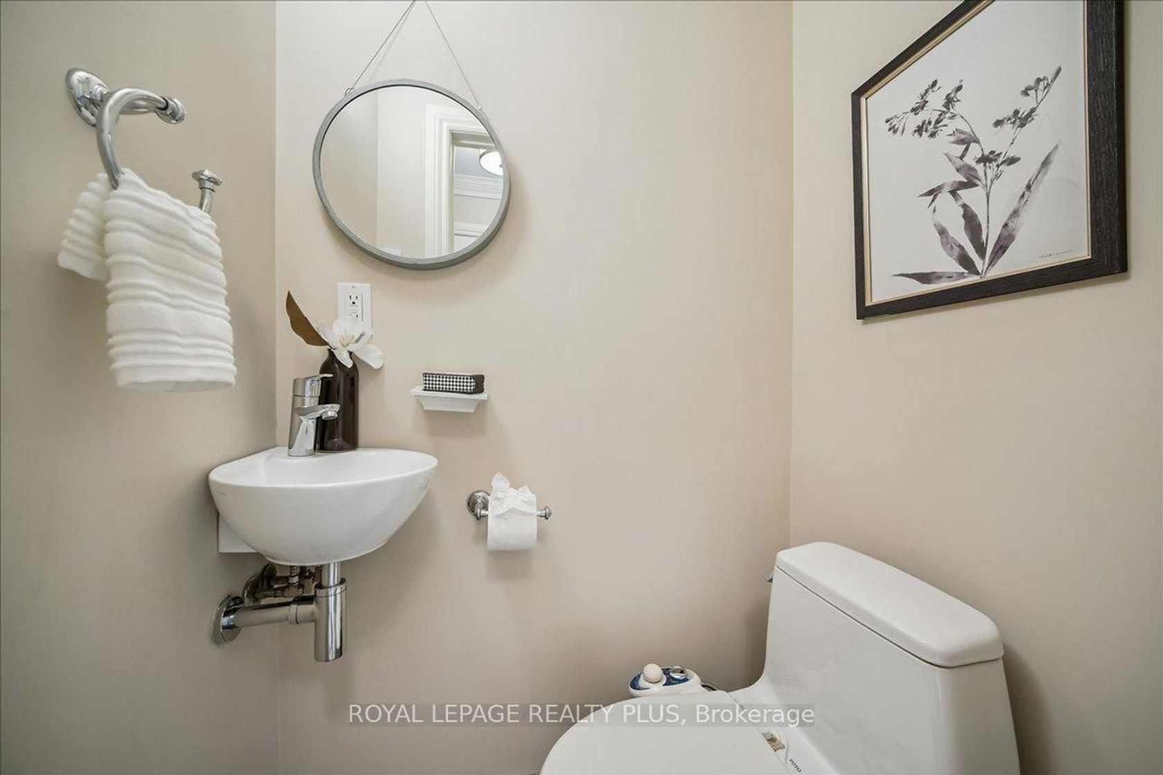 Photo 23 at 265 Winnett Avenue, Cedarvale, Toronto Photo 23 at 265 Winnett Avenue, Cedarvale, Toronto