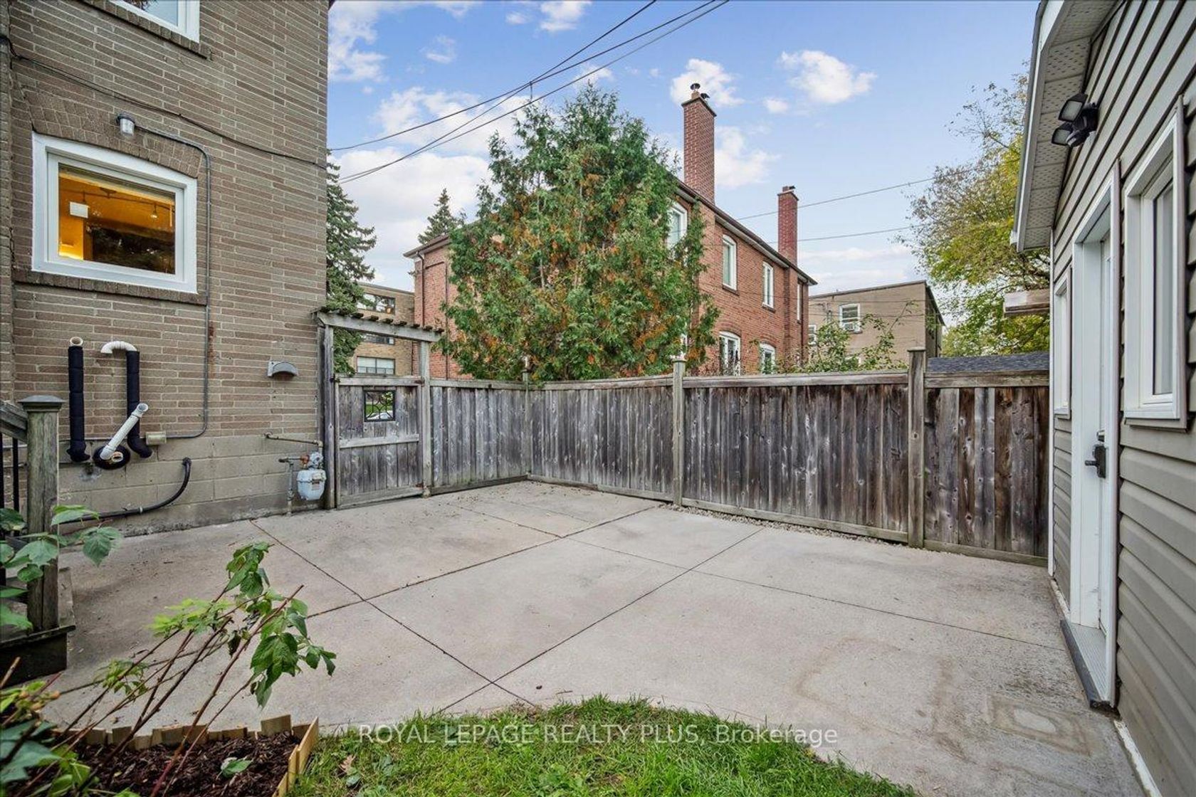 Photo 44 at 265 Winnett Avenue, Cedarvale, Toronto Photo 44 at 265 Winnett Avenue, Cedarvale, Toronto