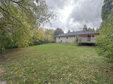 Photo 5 at 339 Jaybell Grove Grove, Rouge E10, Toronto