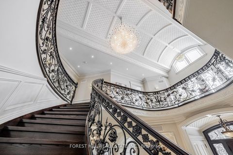 Photo 16 at 4 Fifeshire Road, Windfields, Toronto