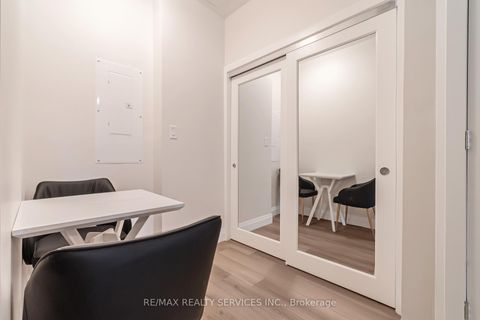 Photo 6 at #1 - 30 DEAN PARK Road, Rouge E11, Toronto