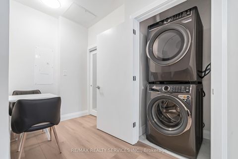 Photo 8 at #1 - 30 DEAN PARK Road, Rouge E11, Toronto