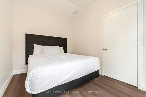 Photo 9 at #1 - 30 DEAN PARK Road, Rouge E11, Toronto