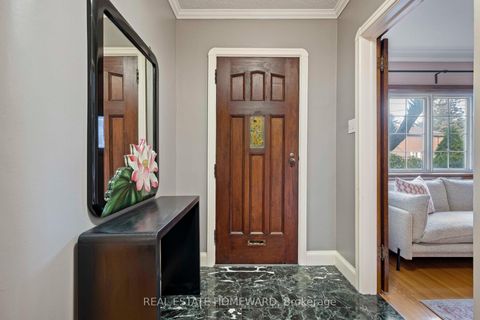 Photo 4 at 59 Parkview Hill Crescent, Parkview, Toronto