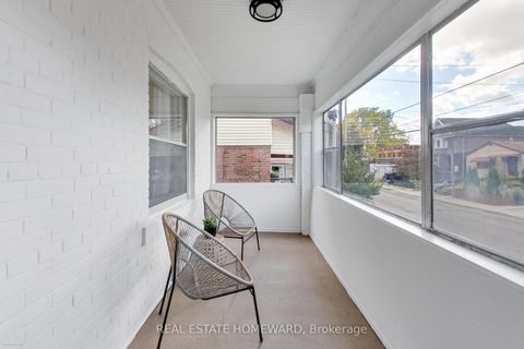 Photo 4 at 255 Westlake Avenue, Lumsden, Toronto