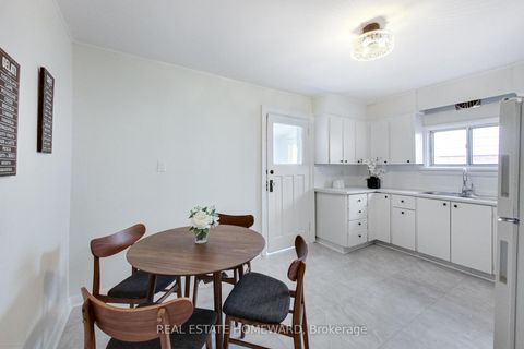 Photo 13 at 255 Westlake Avenue, Lumsden, Toronto
