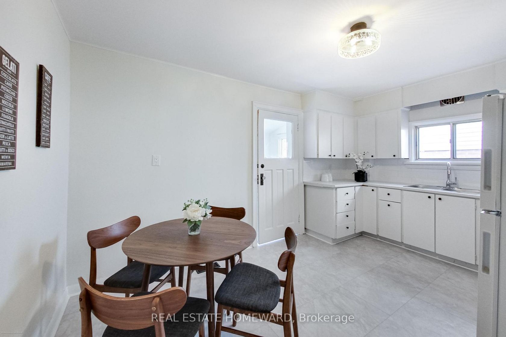 Photo 13 at 255 Westlake Avenue, Lumsden, Toronto Photo 13 at 255 Westlake Avenue, Lumsden, Toronto