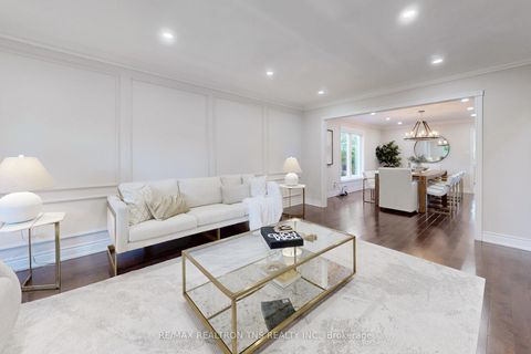 Photo 6 at 501 Palmer Avenue, Bayview Hill, Richmond Hill