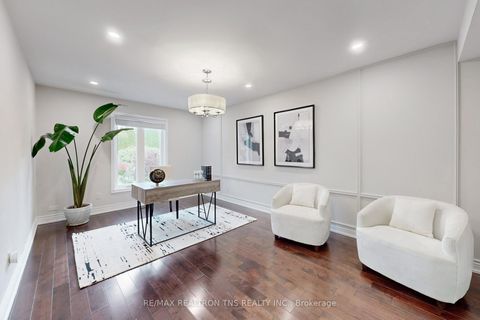 Photo 19 at 501 Palmer Avenue, Bayview Hill, Richmond Hill