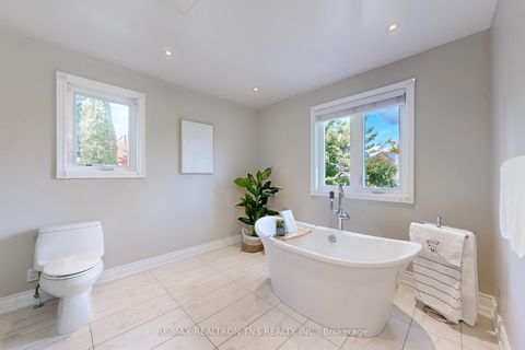 Photo 27 at 501 Palmer Avenue, Bayview Hill, Richmond Hill