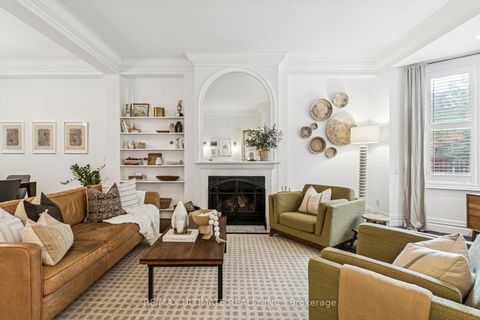 Photo 2 at 259 Seaton Street, Moss Park, Toronto