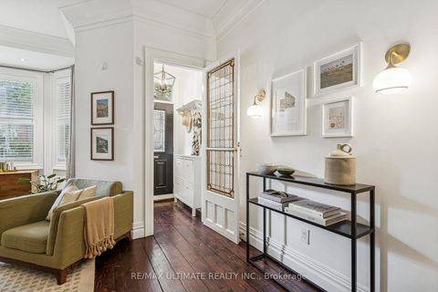 Photo 6 at 259 Seaton Street, Moss Park, Toronto