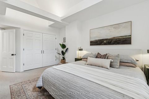 Photo 17 at 259 Seaton Street, Moss Park, Toronto