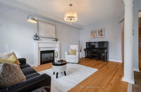 Photo 8 at 187 Colesbrook Road, Westbrook, Richmond Hill