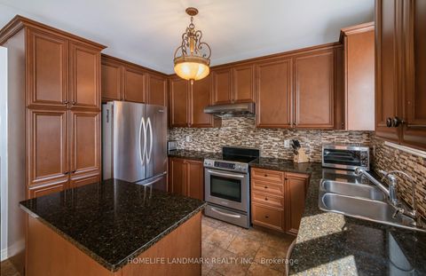 Photo 14 at 187 Colesbrook Road, Westbrook, Richmond Hill