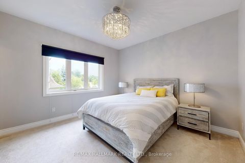 Photo 25 at 436 Paradelle Drive, Oak Ridges Lake Wilcox, Richmond Hill